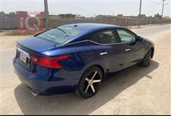 Nissan Maxima